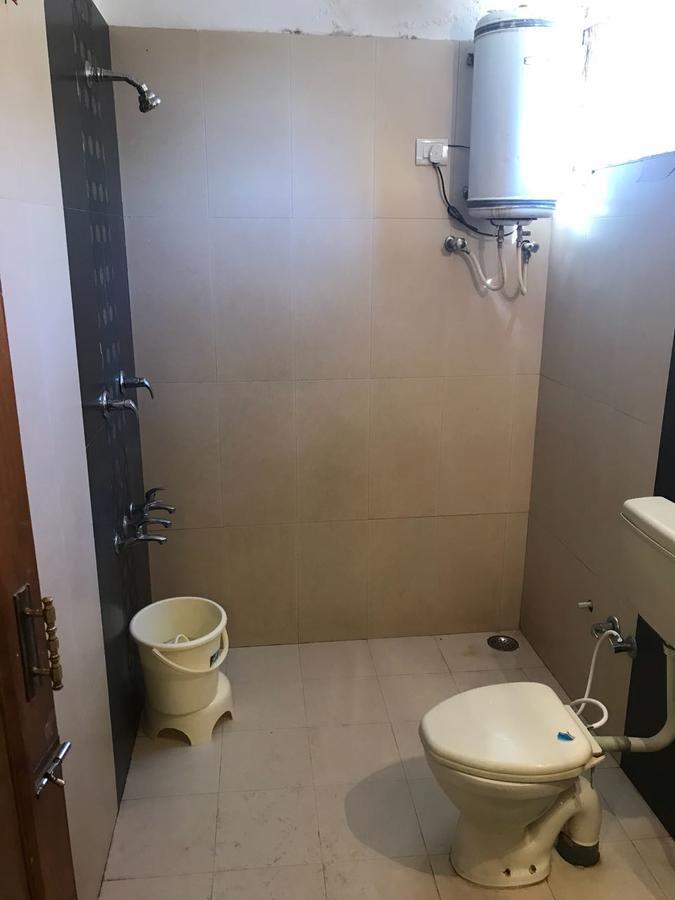 Hotel Sheratone Mount Abu Bagian luar foto